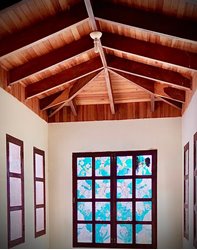 4 Bed House with Ocean View